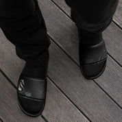 Infinite Variations - Abstract Knight - Men’s slides