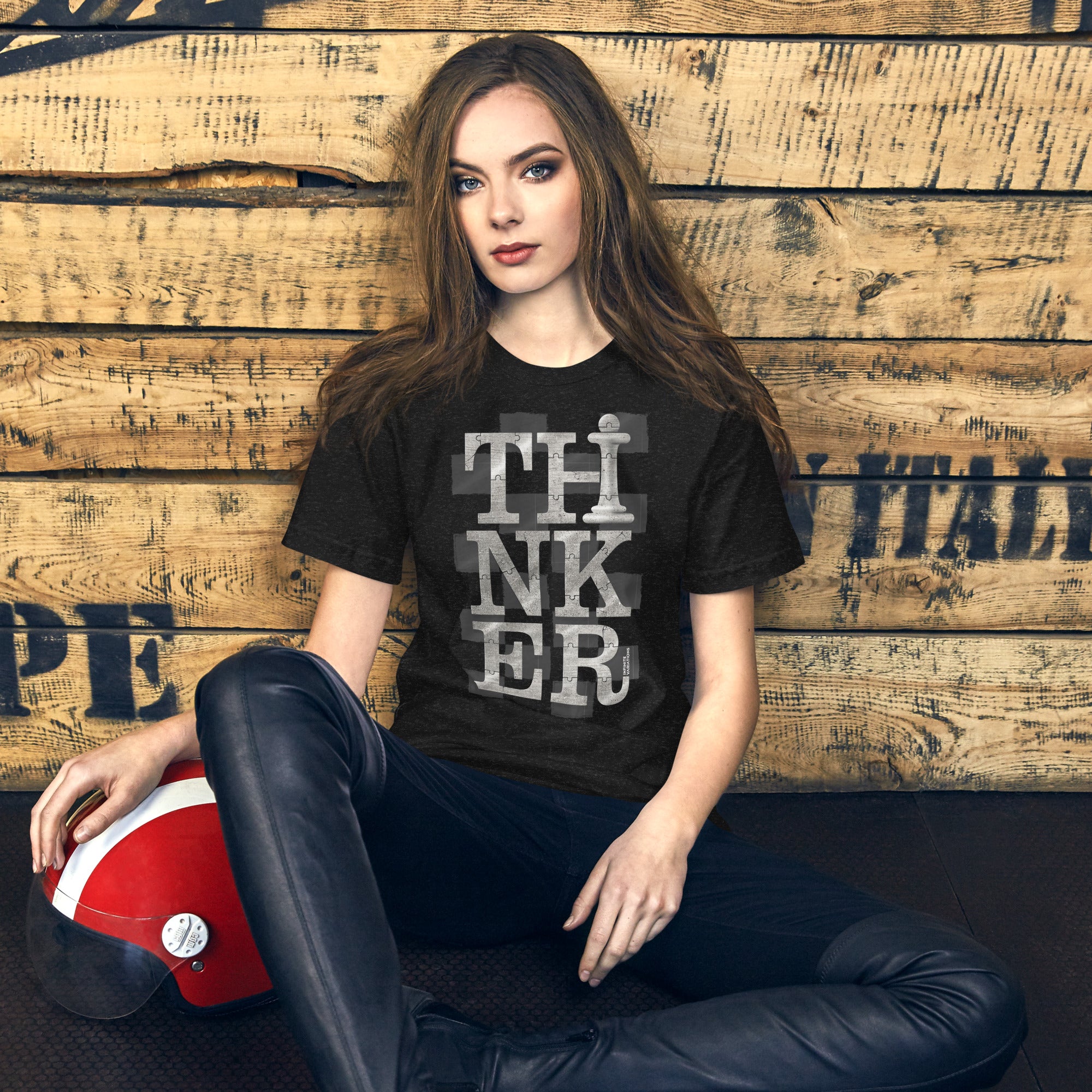 Thinker Chess - Platinum - Unisex t-shirt