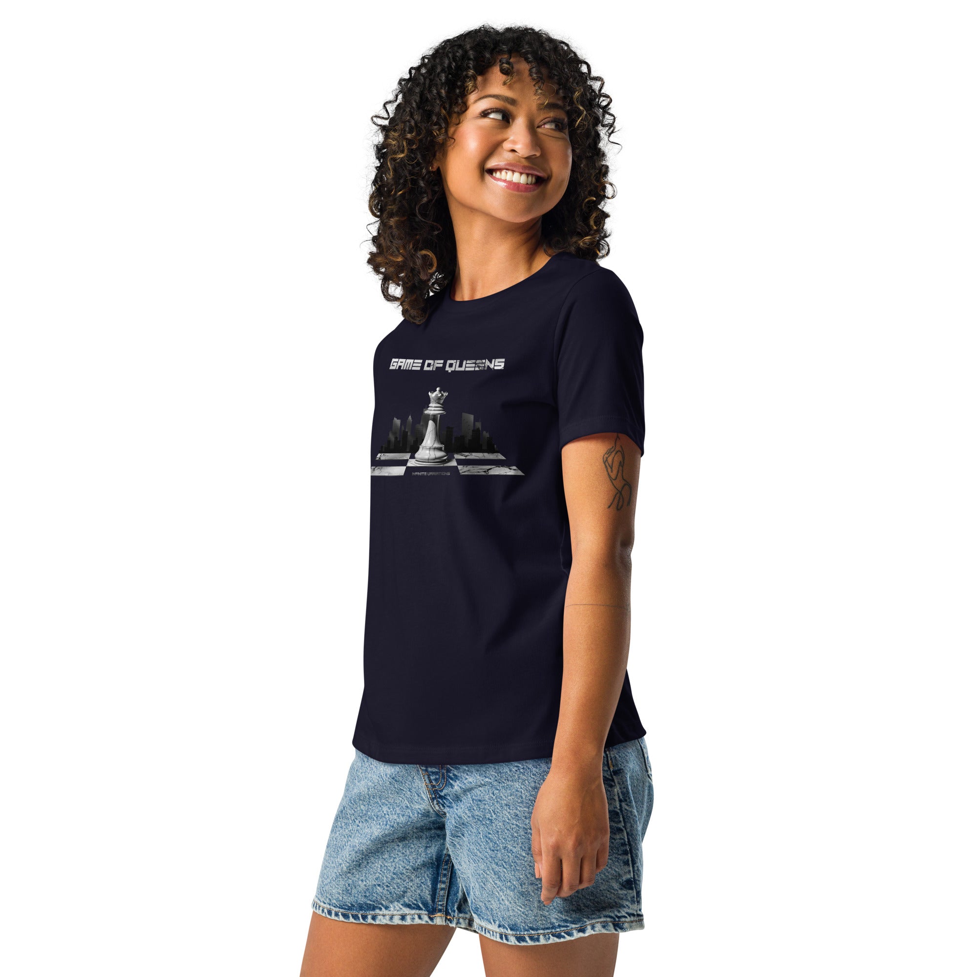Game of Queens - Women's Relaxed T-Shirt